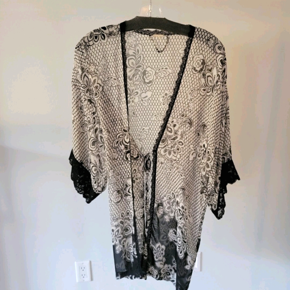 Black and White Cover-Up